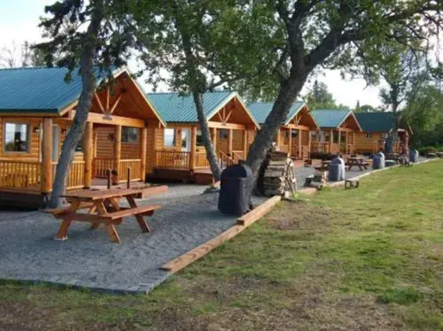 Cabins on the Bluff