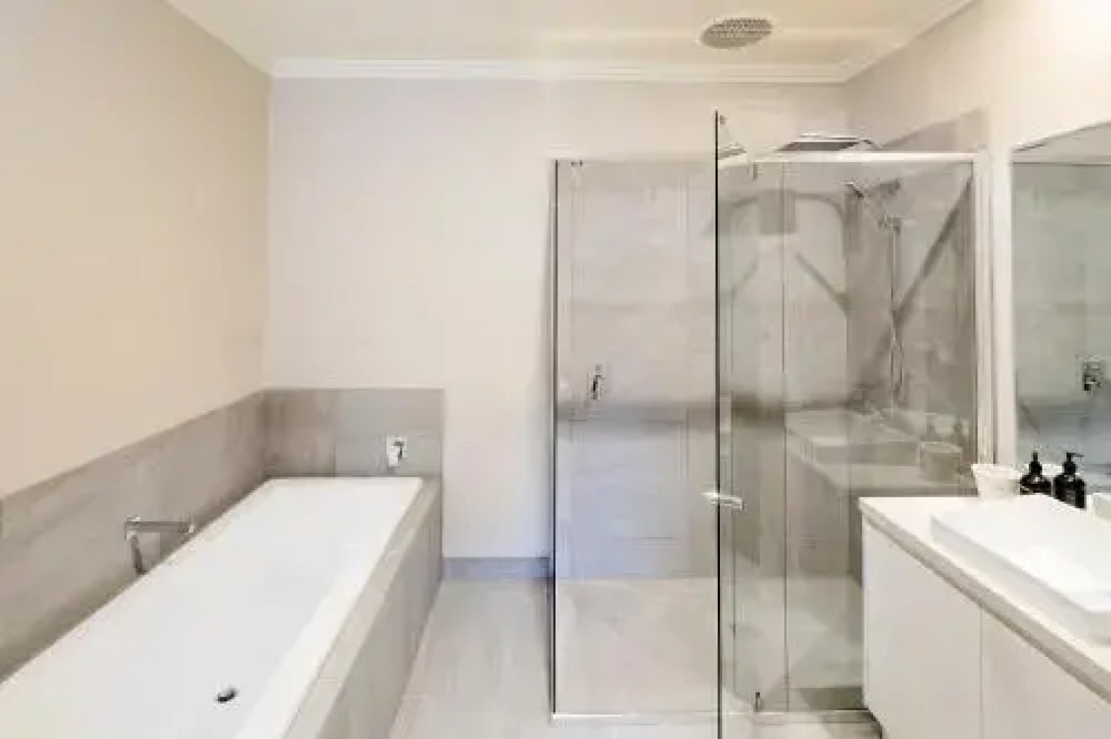 Arts on View CBD apartments