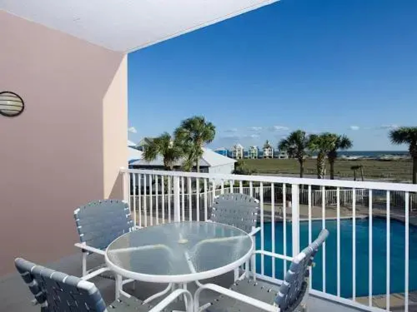 Dunes 206