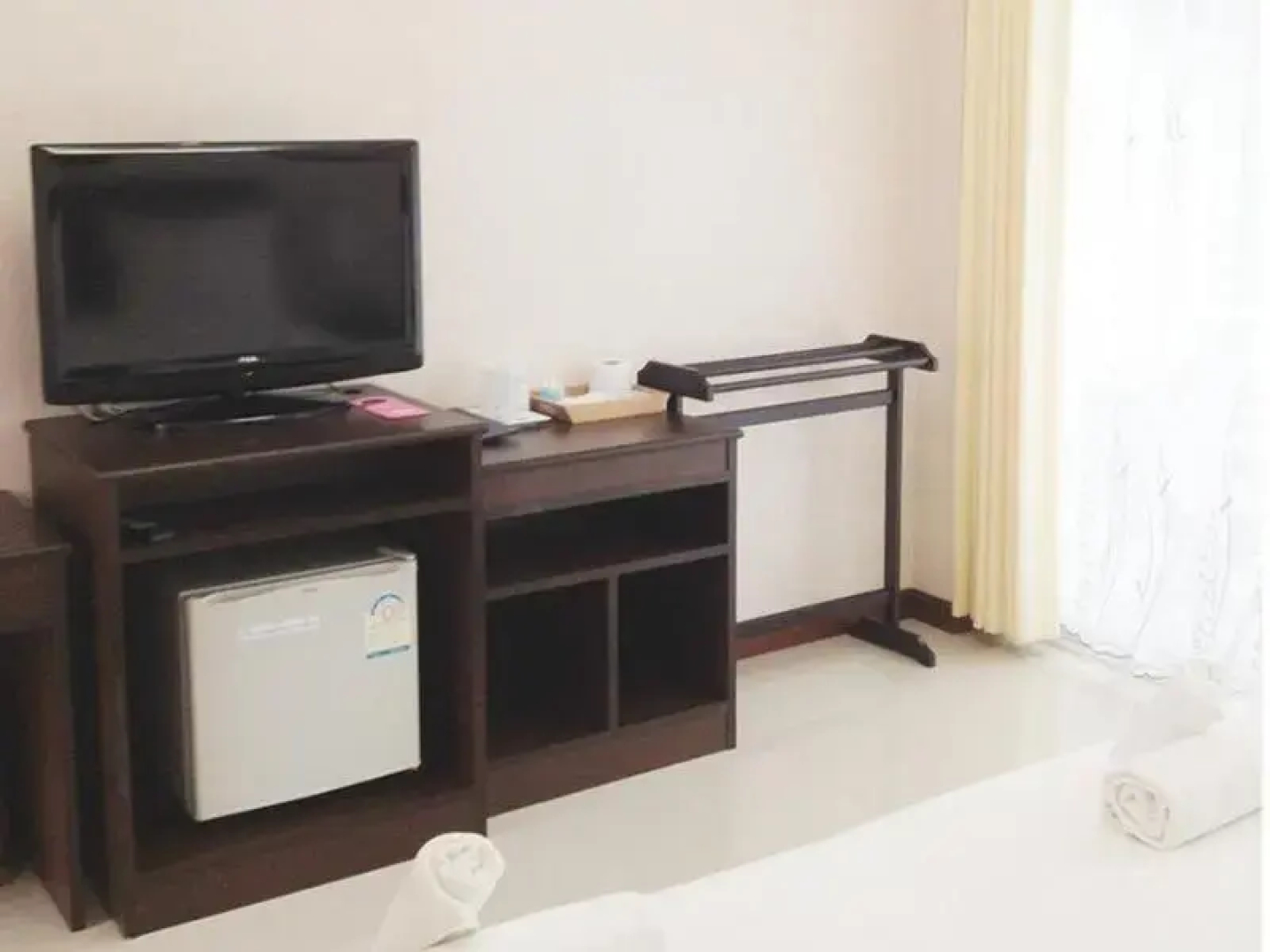 Baan Jeen Hotel Samroiyod Beach