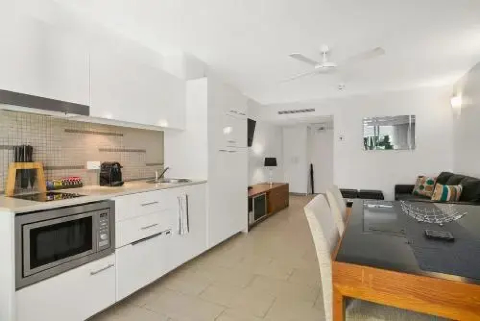 Palm Cove Beach Apartment