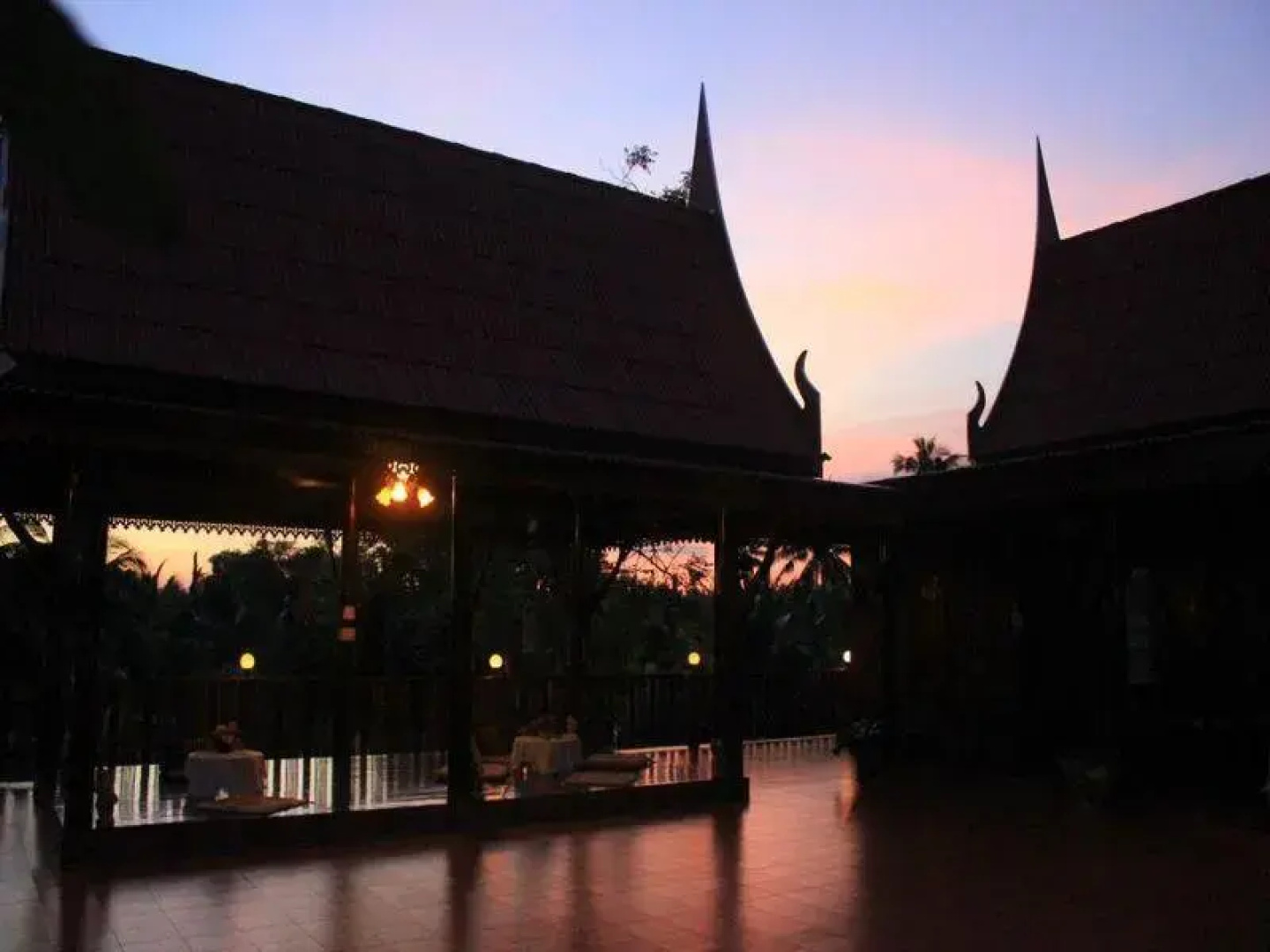 Rueanmalai Homestay