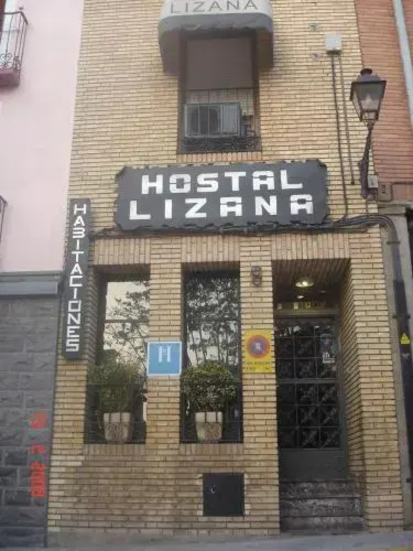 Hostal Lizana 1