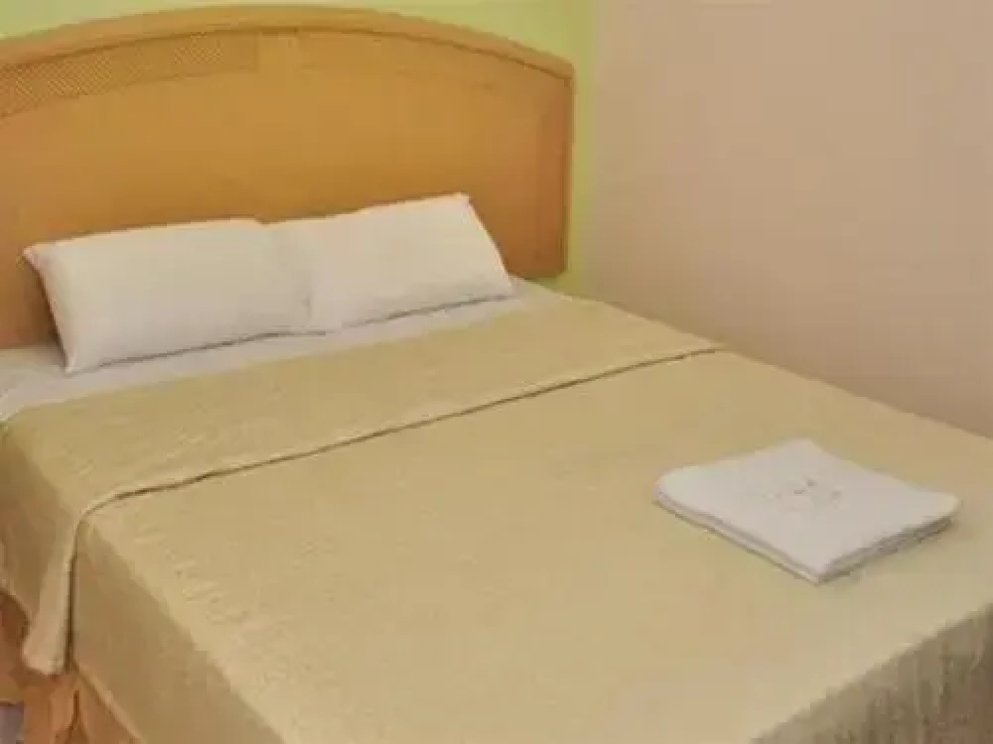 Hotel Sahara Inn
