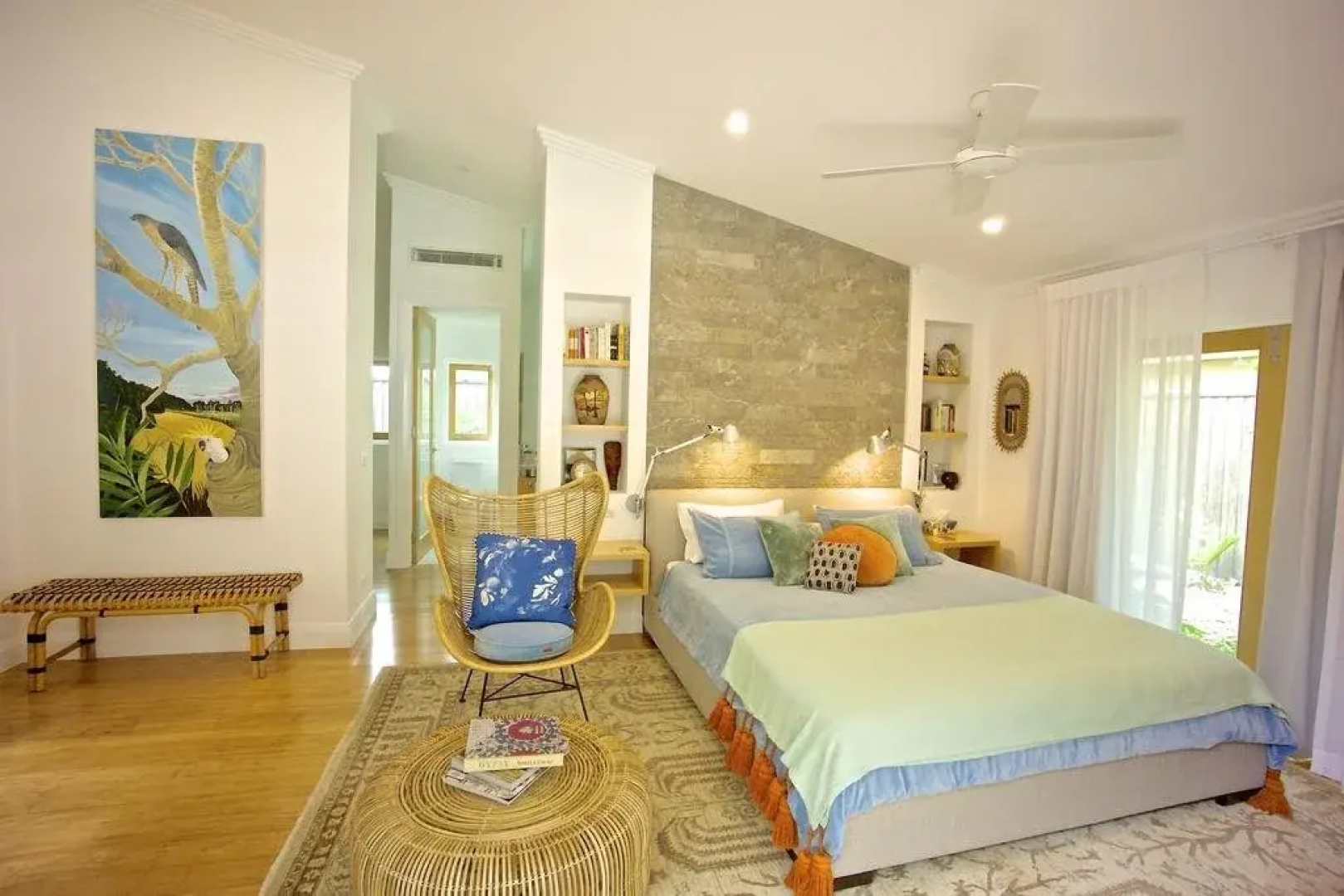 Pineapple Petes Beach House