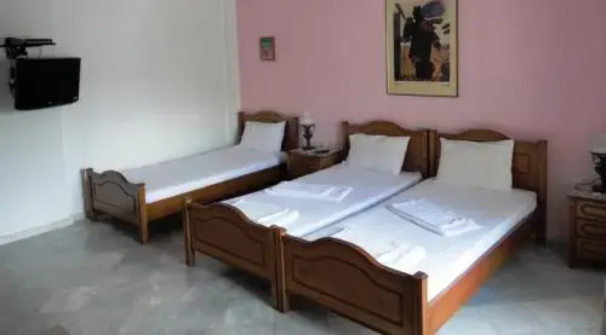 Grivas Apartments