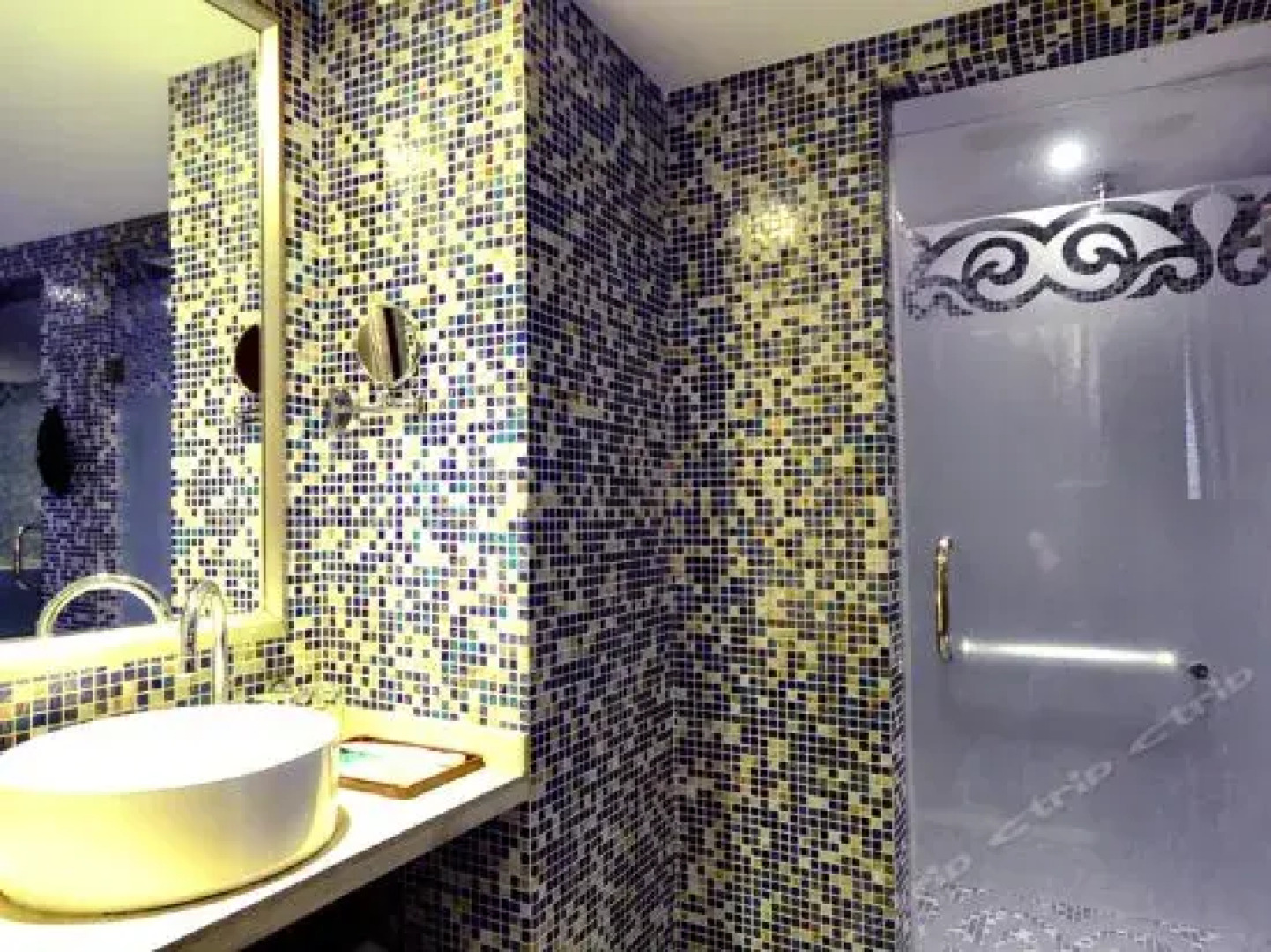 Xianning Lanhai Hotel