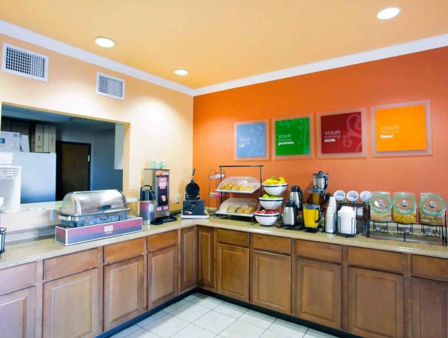 Rodeway Inn & Suites