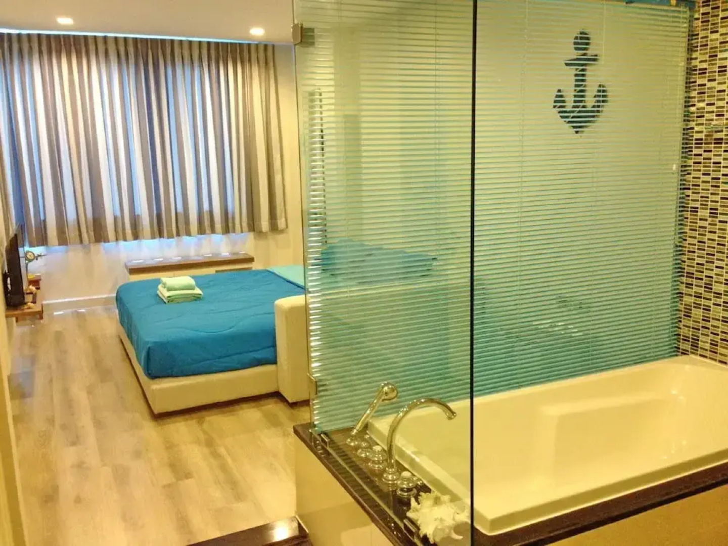 The Crest Santora Luxury