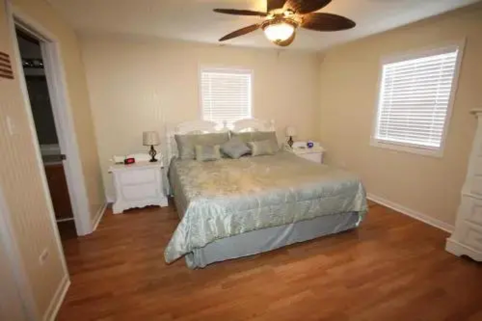 Cajun Yacht Club - 4 Br Home