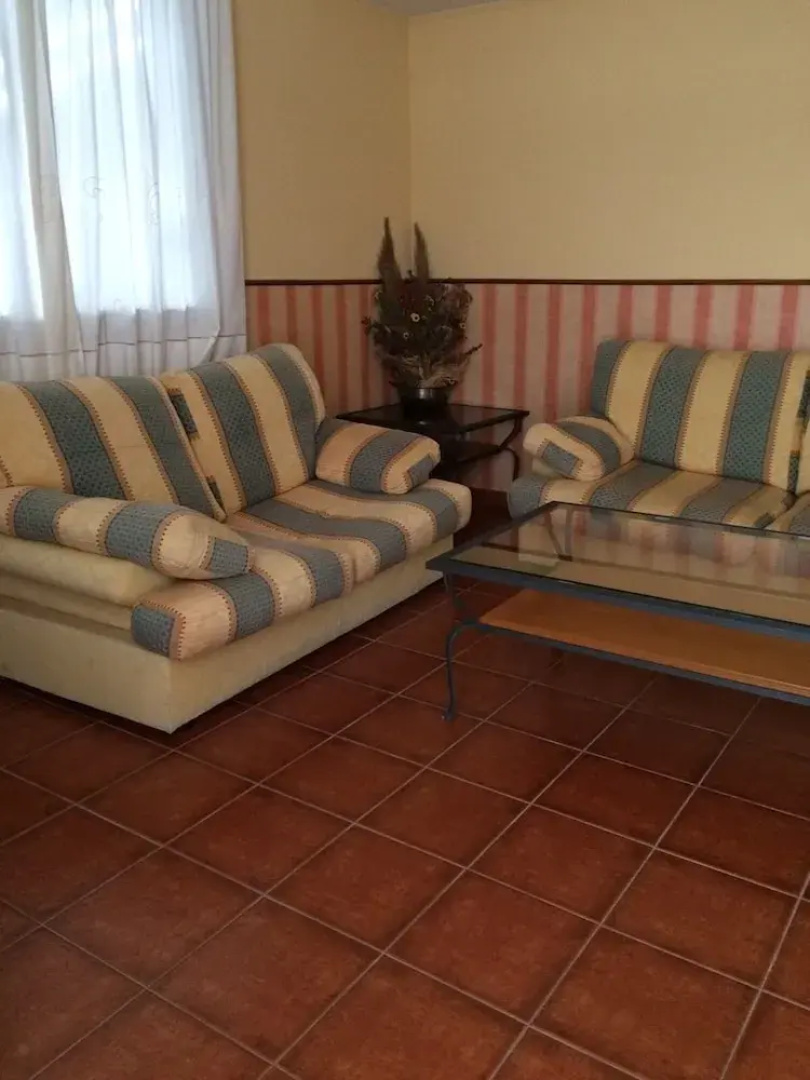 Area de Servicio los Cerrillos