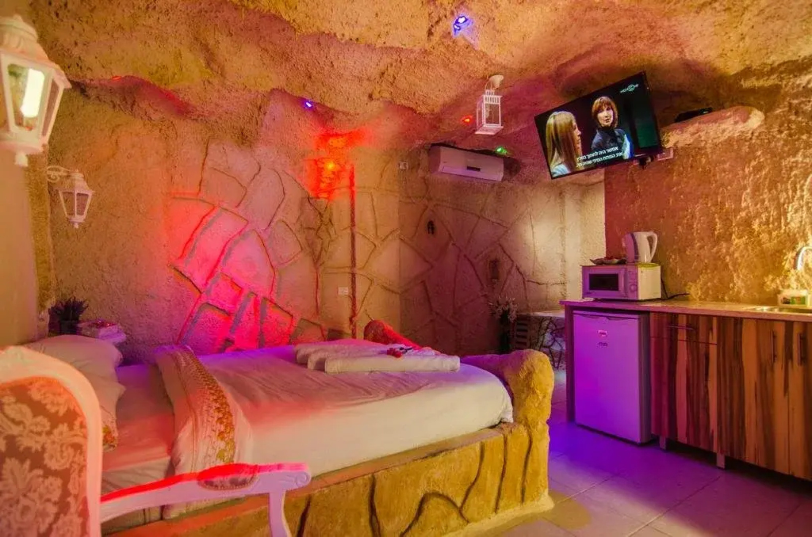 Magic Cave Cliff