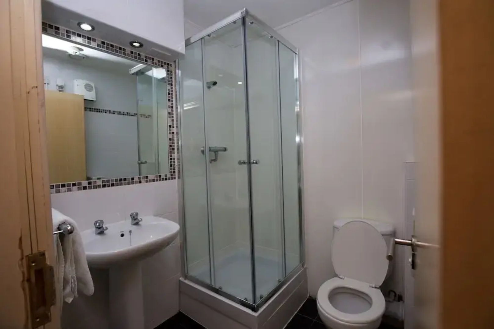 International Inn Serviced Apartments