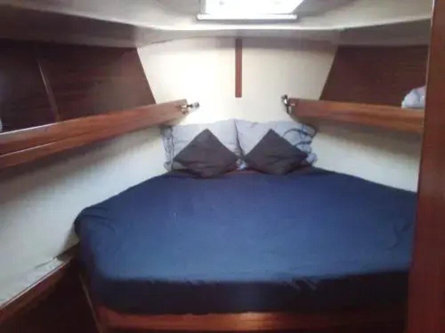 Barcelona Downtown Yacht