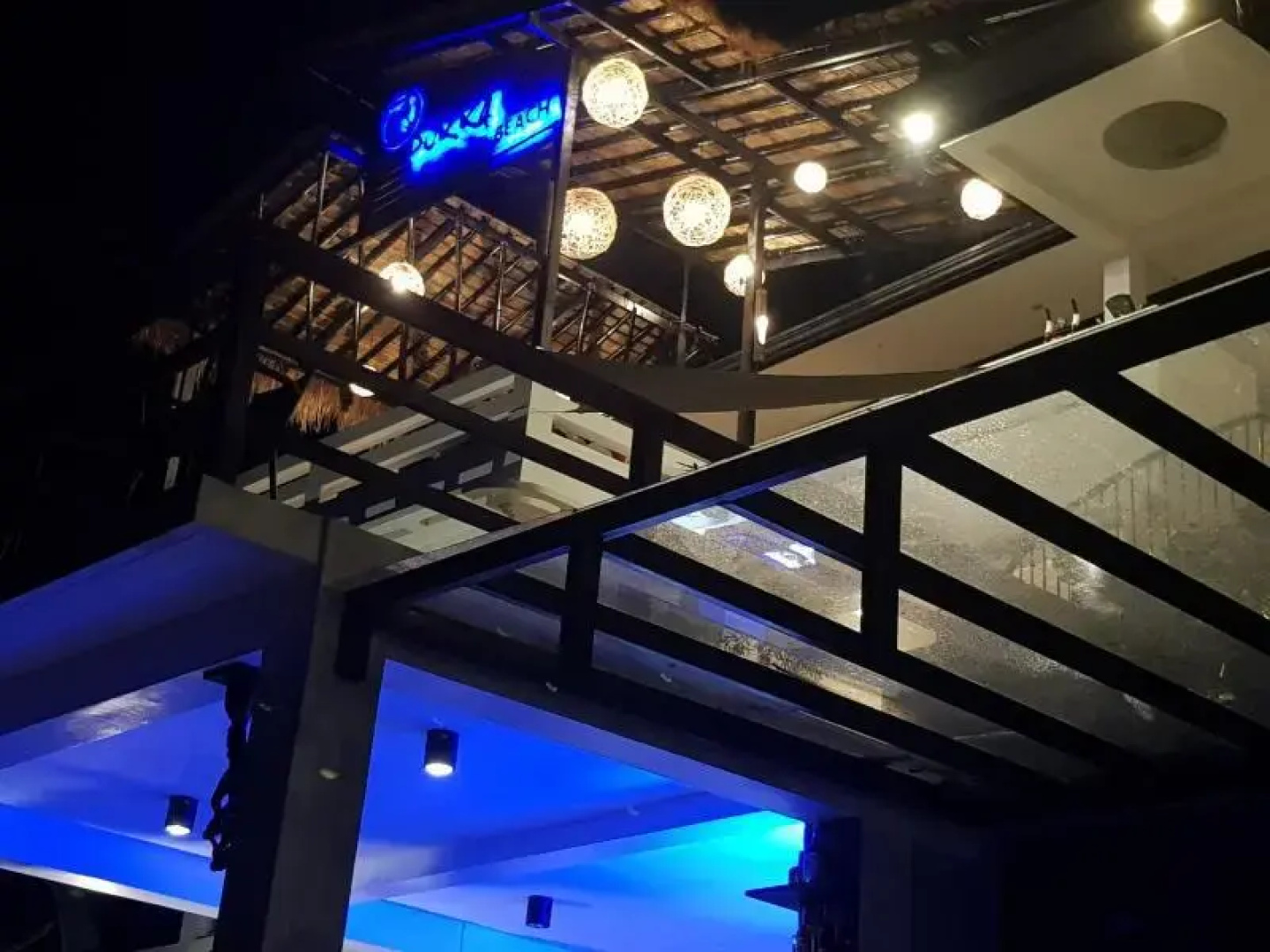 Pukka Beach Hotel