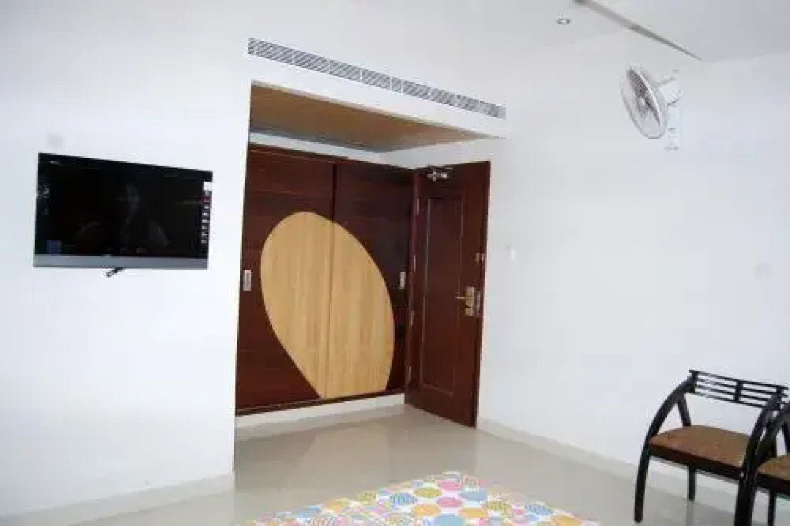 The Grand Park Hotel