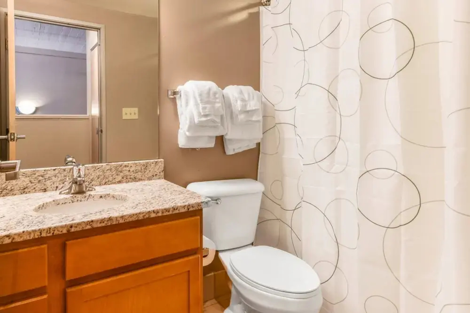 Global Luxury Suites in Downtown Cleveland