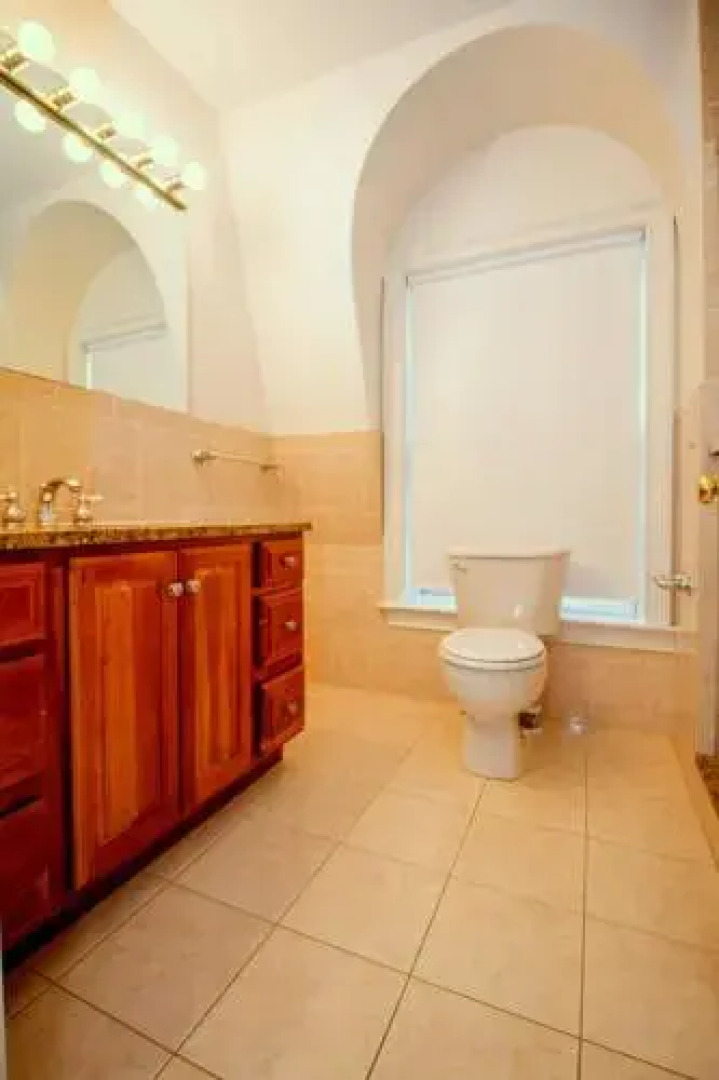 Brookline Village Townhouse by STARS of Boston