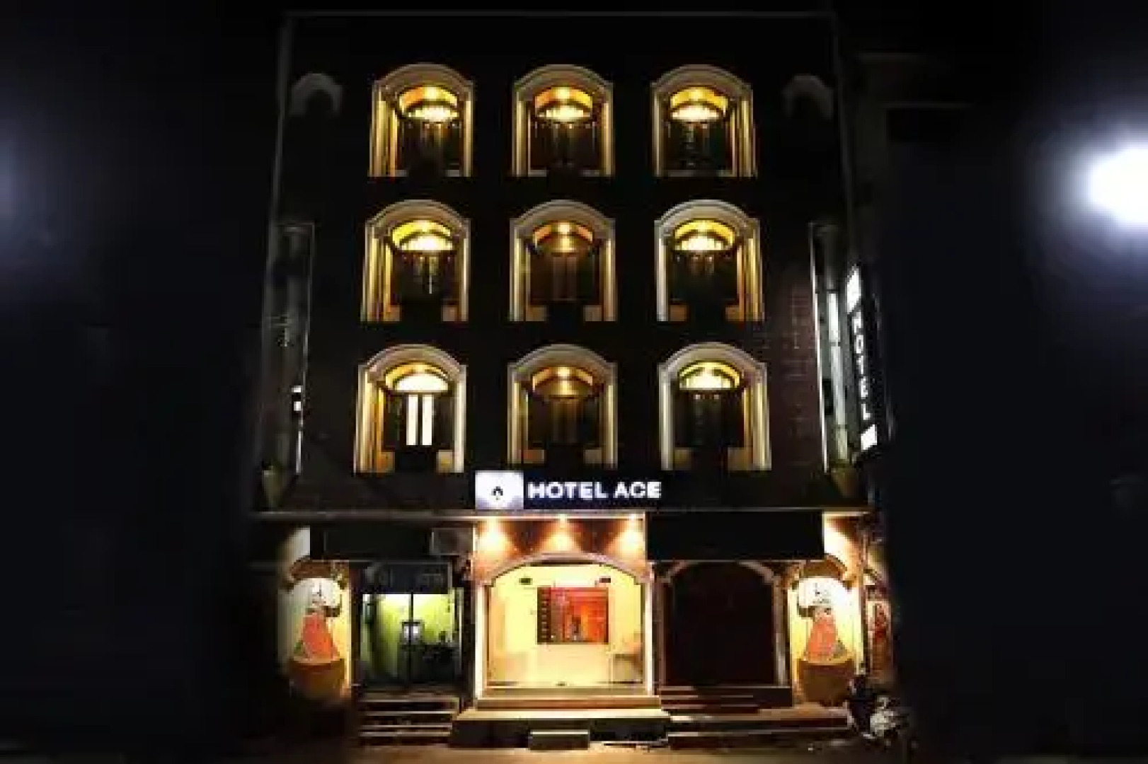OYO Rooms Gulab Bagh Road