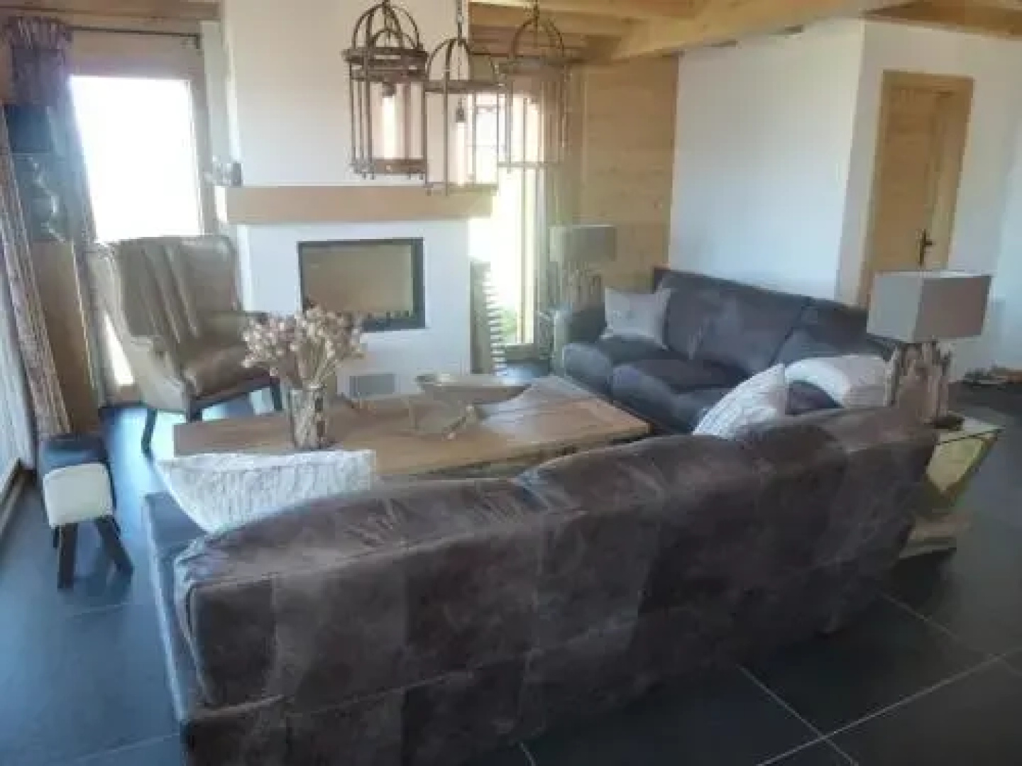 Adele SKI IN & SKI OUT chalet 10 pers