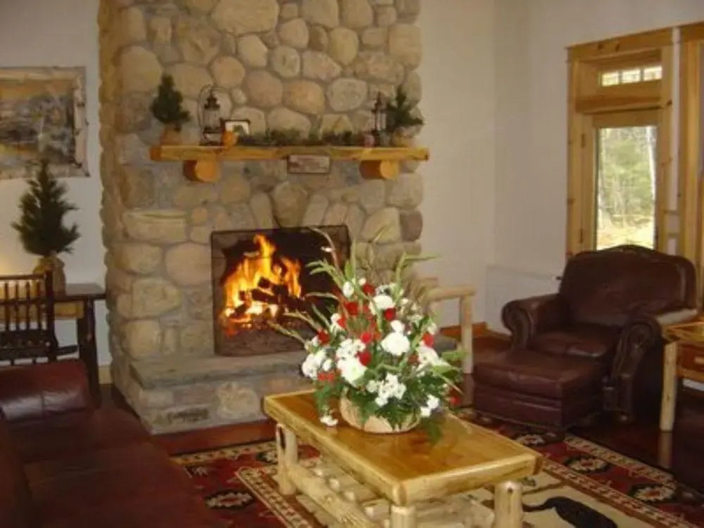 Adirondack Lodge Retreat Secluded Mountain Location