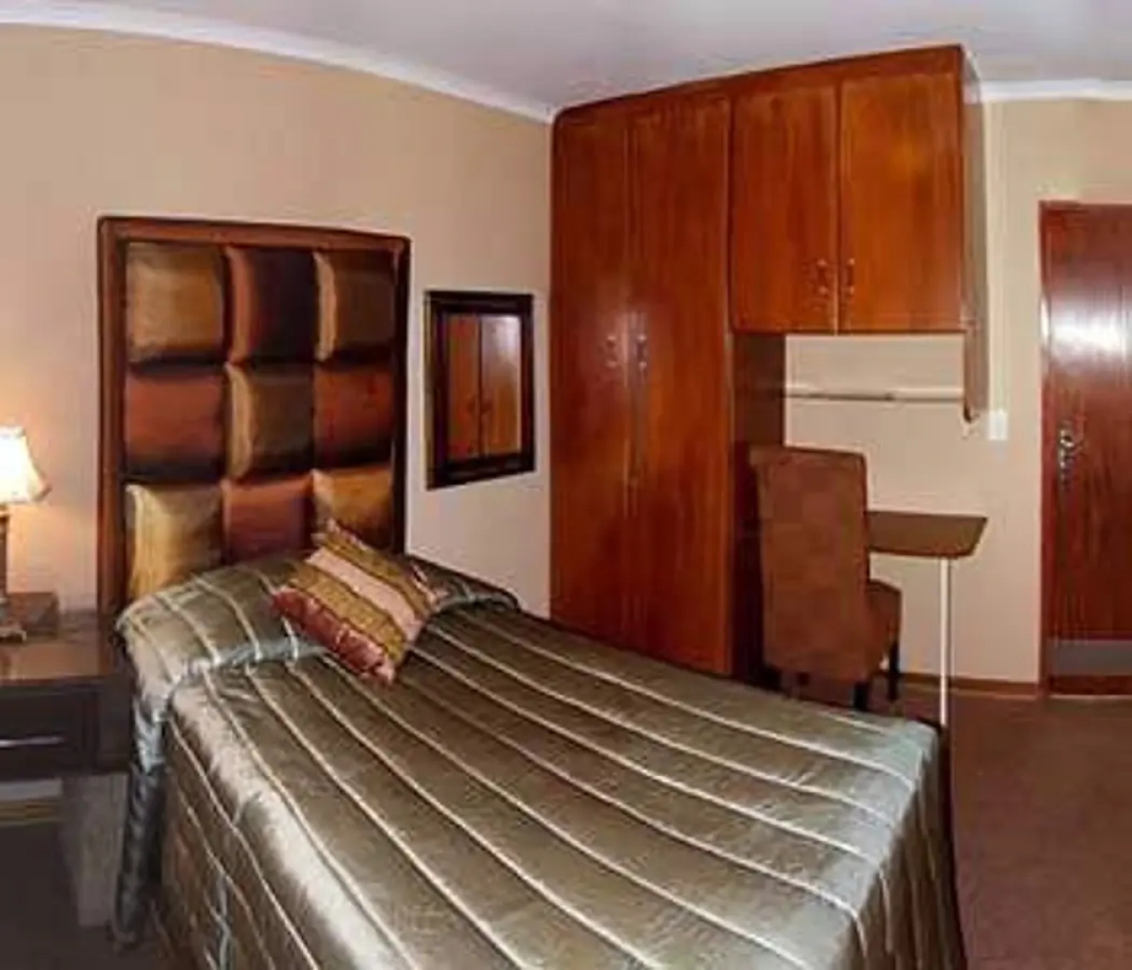 Lenthas Lodge