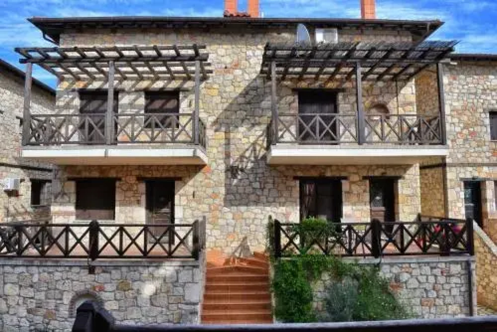 Zachariou Stone Villas