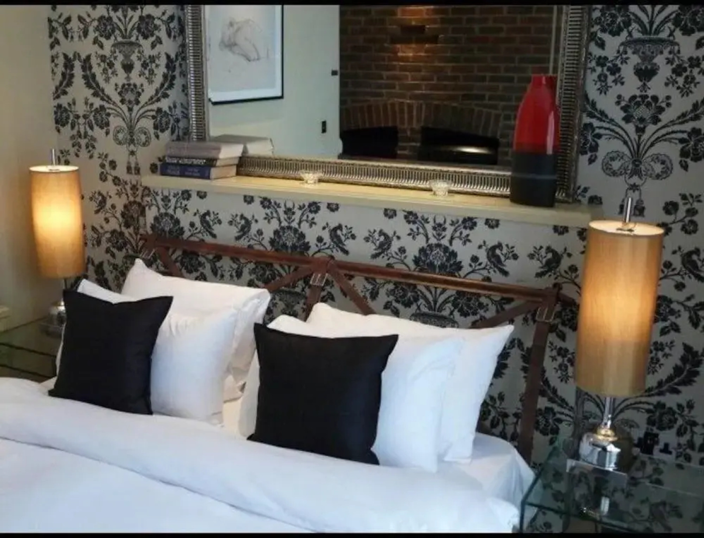 Drake Manor Inn