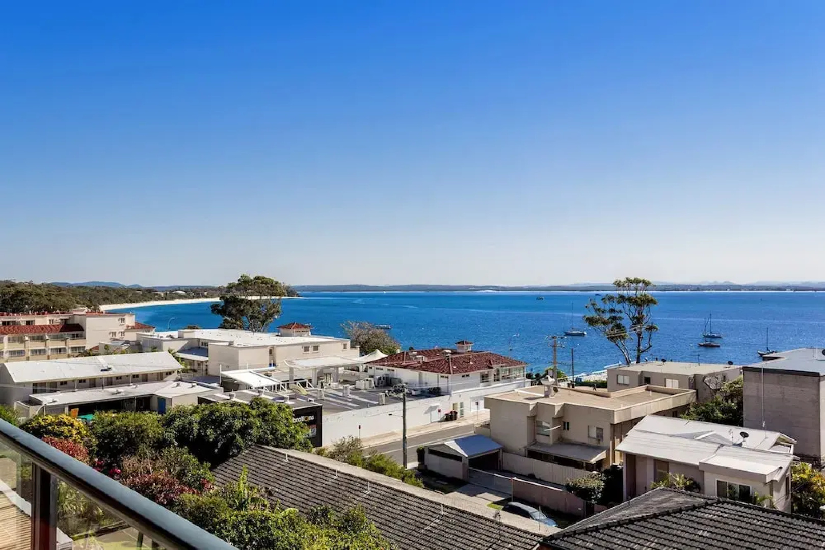 Ronald Avenue, Sundeck,  Unit 08, 51