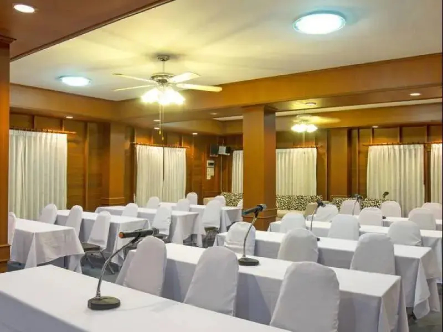 The Moon Resort Ubon