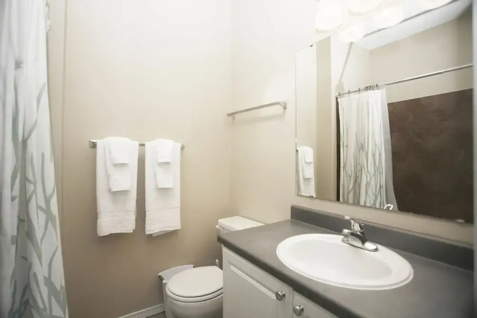 River North Luxe Condos