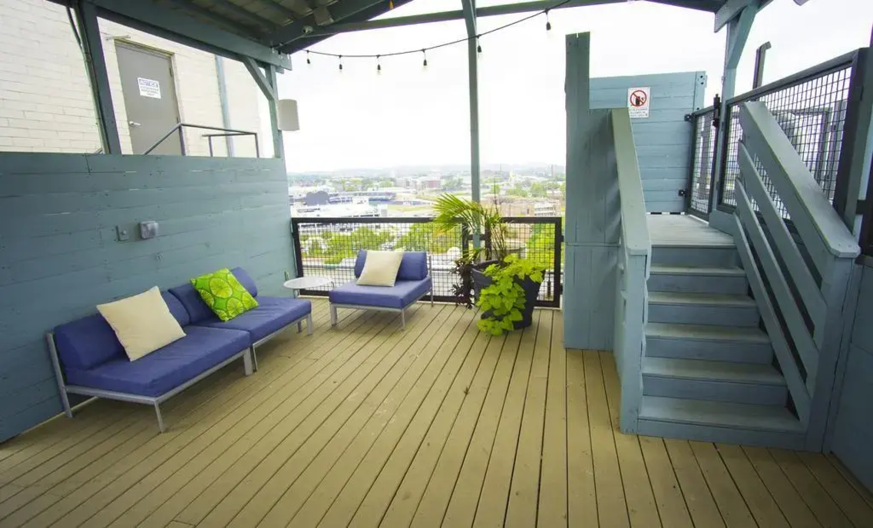 Signature Fifth - by Nashville Vacations