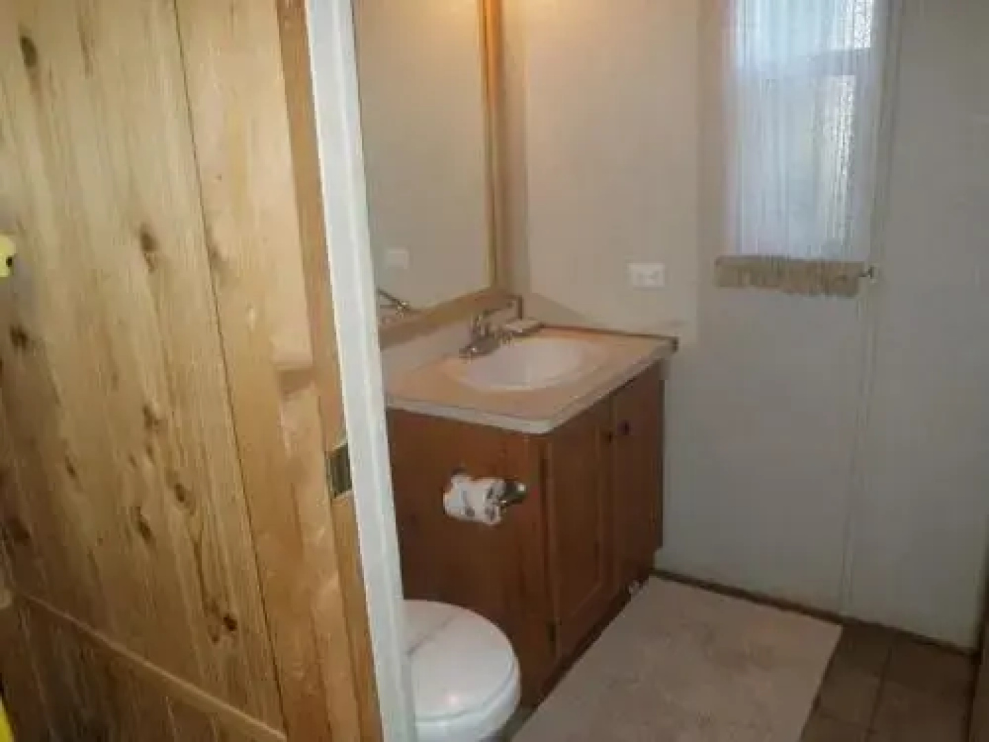Seaside Camping Resort Deluxe Studio Cabin 1