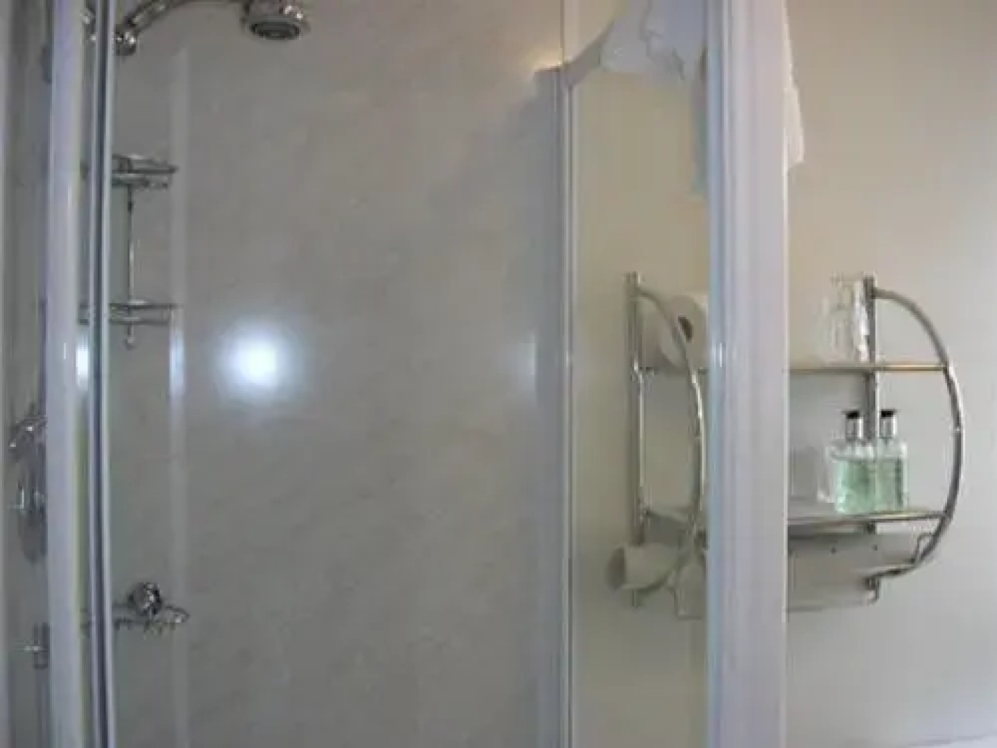 Clunie Guest House