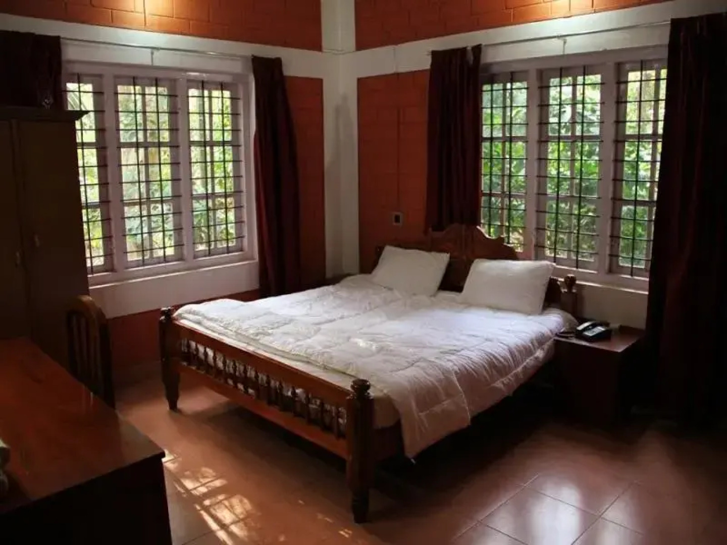 Emarald Wild West Wayanad