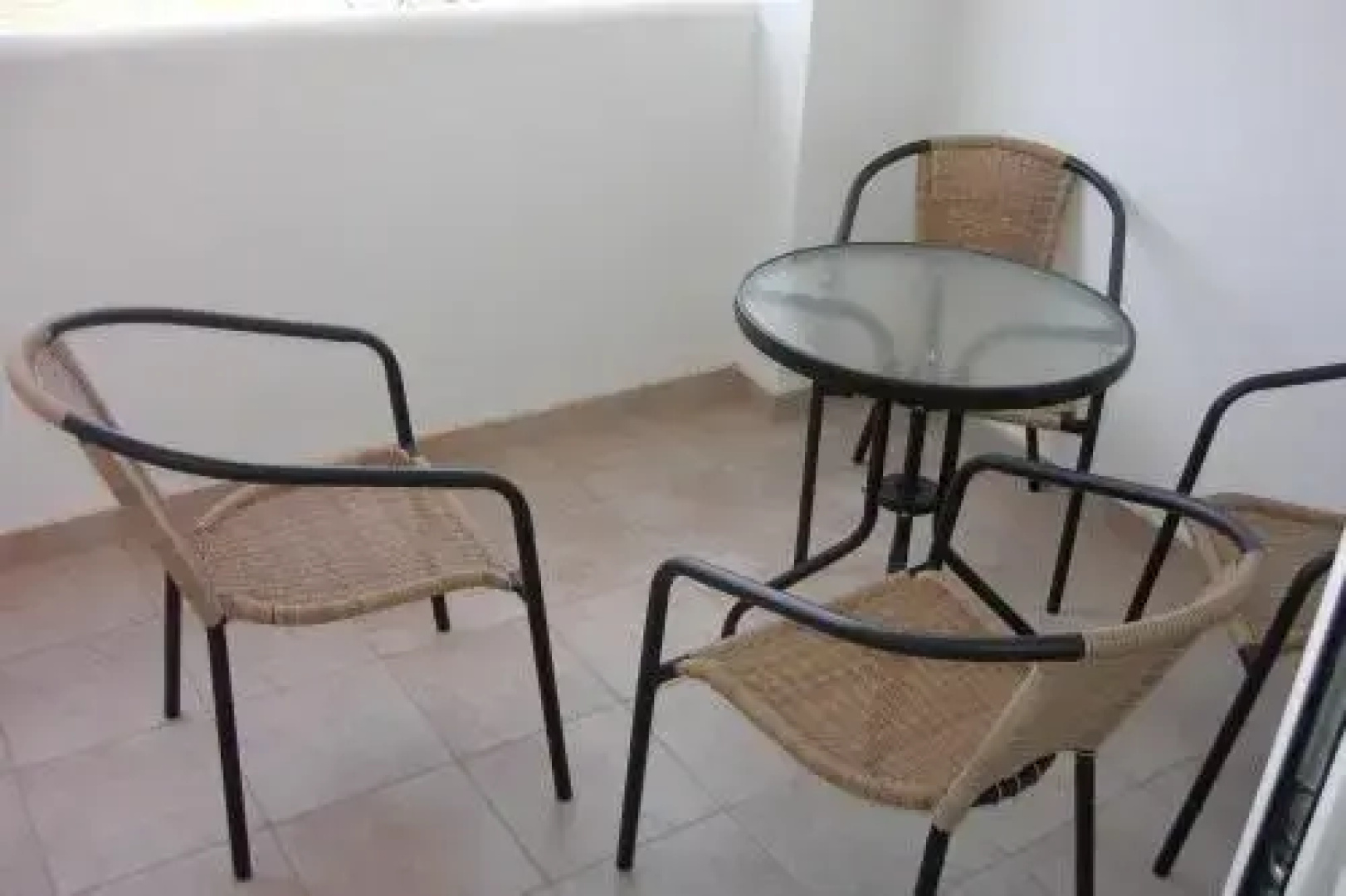 Mandorla Apartments