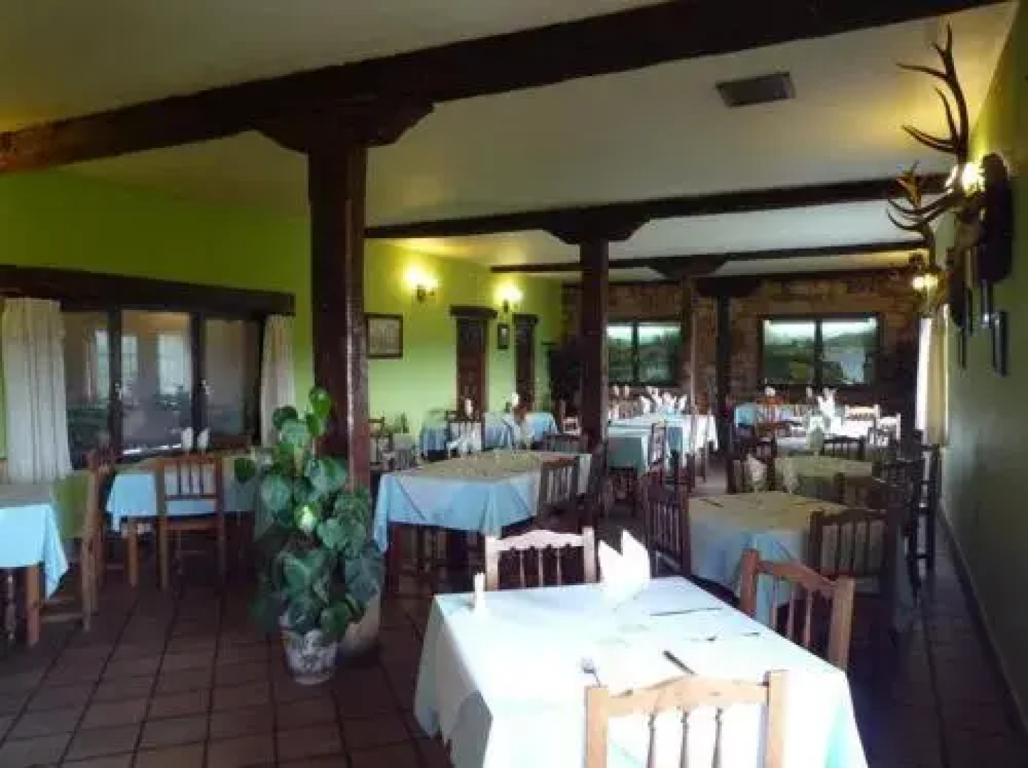 Hotel-Restaurant Campoo Los Valles