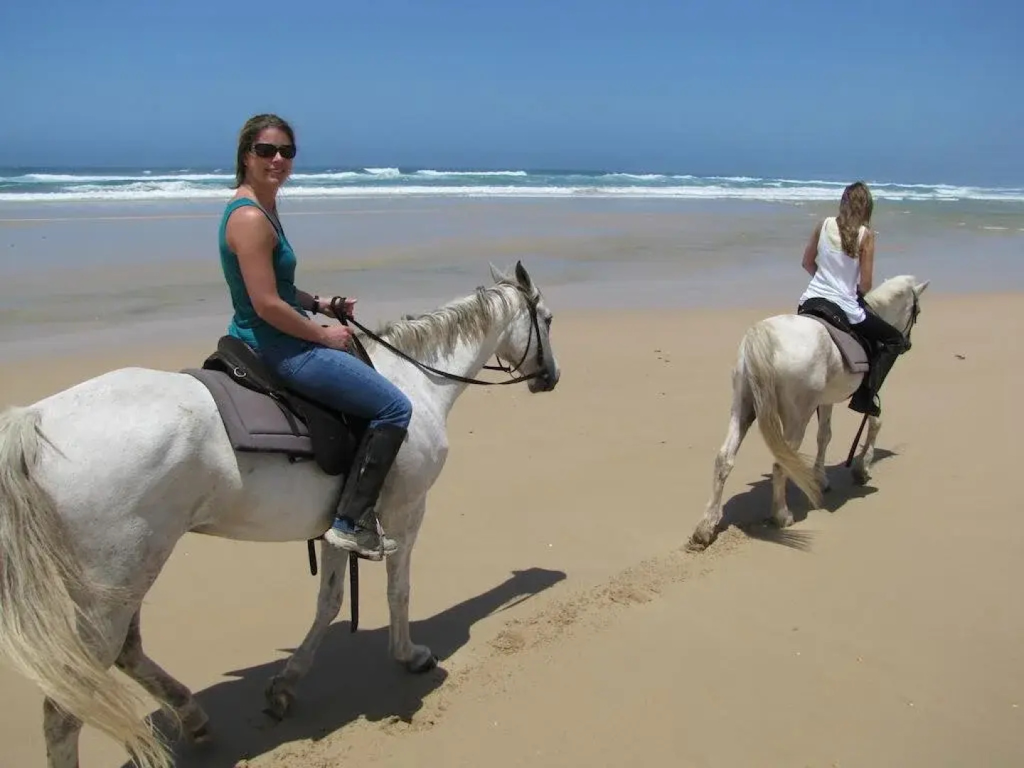 All Africa J Bay Lodge