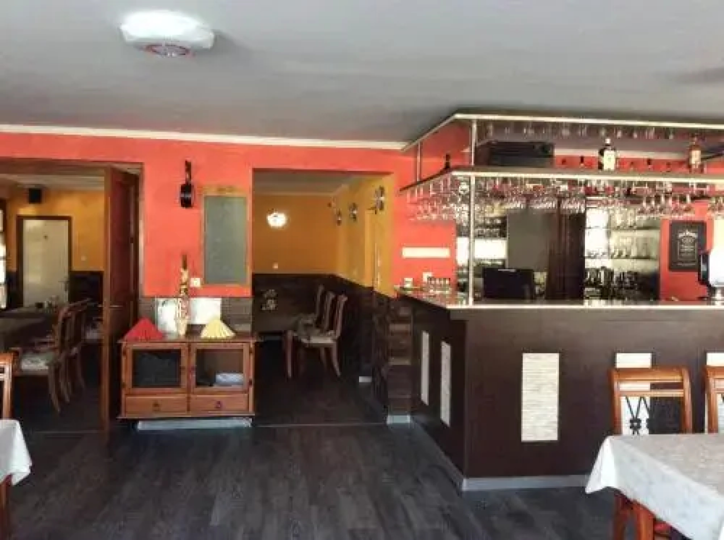Földvár Panzió és Corner Sport Büfé