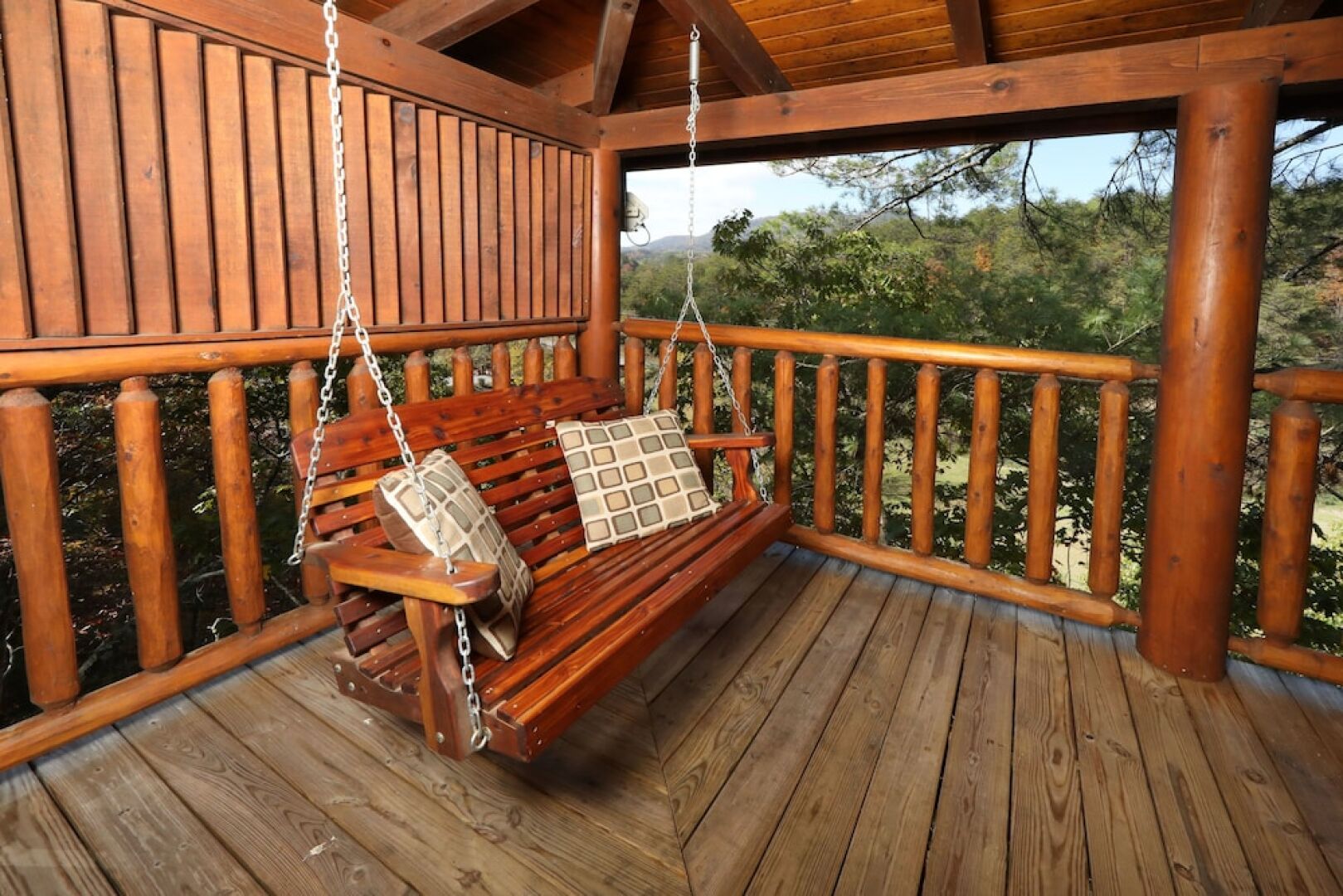 Blessed Nest - Four Bedroom Cabin