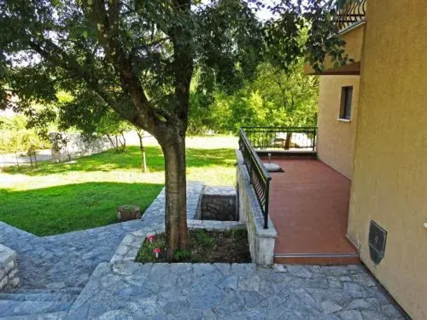 Estate & Winery San Duyevo