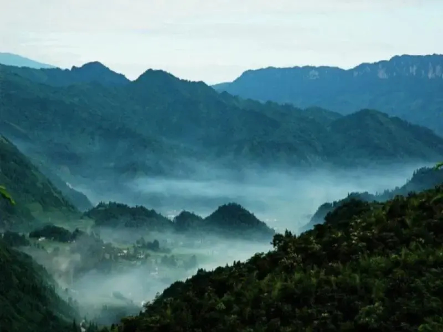 Mount Emei Qilingping Hot Spring Hotel