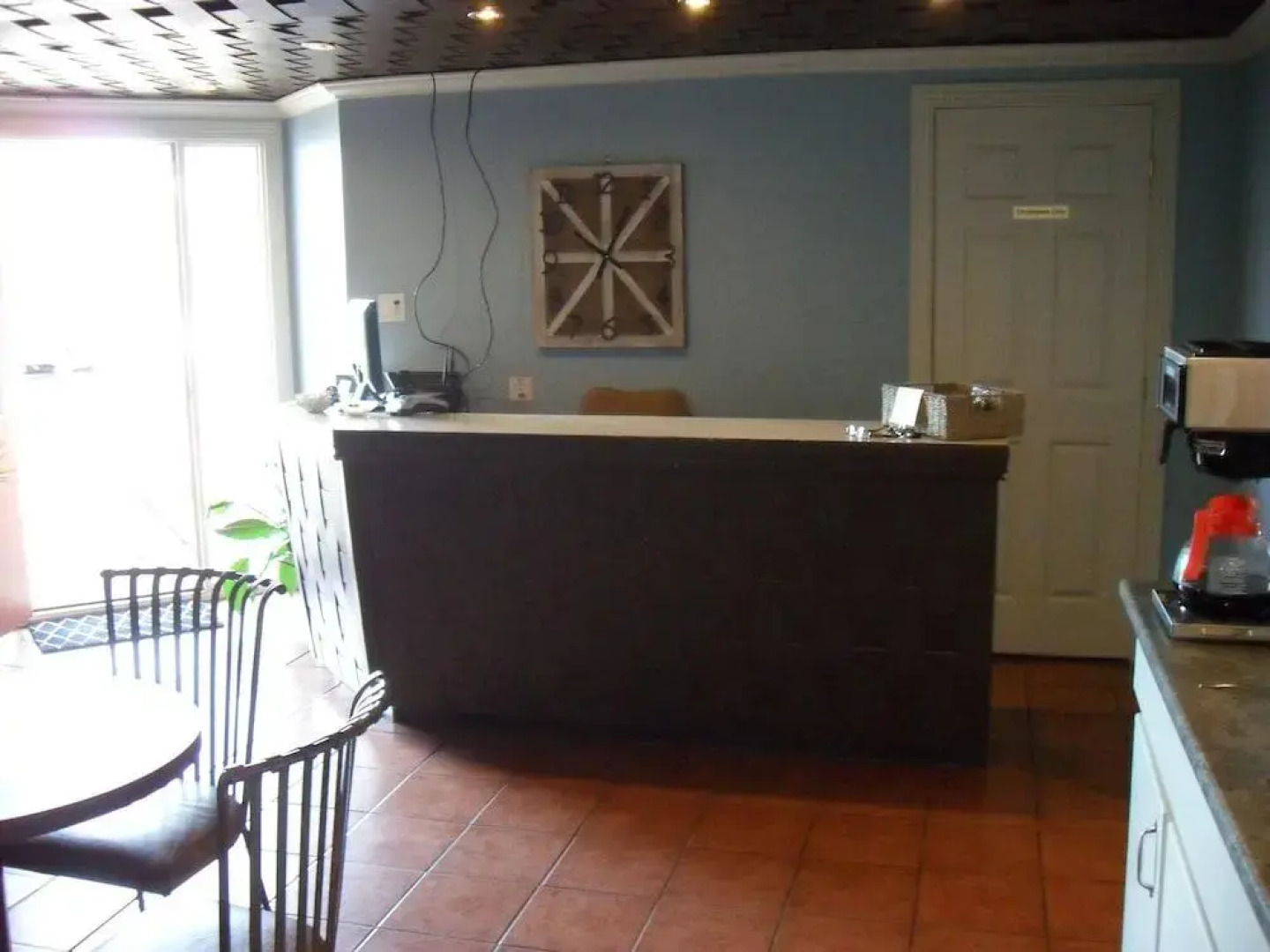 Cap Pele Sandy Beach Inn