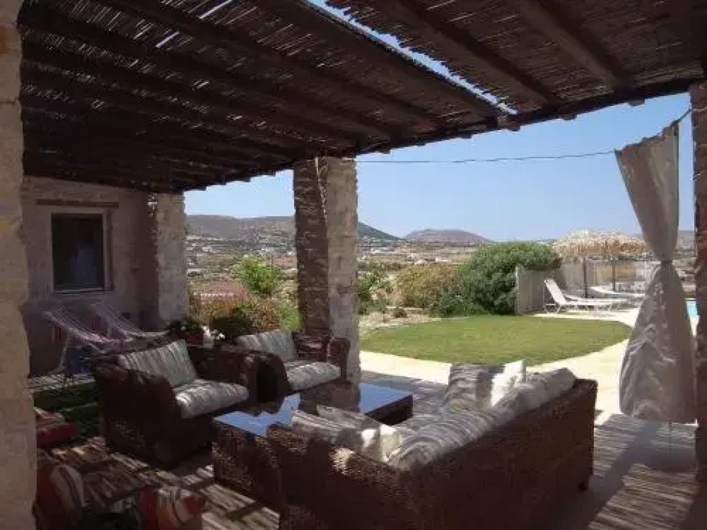 Villa Naousa