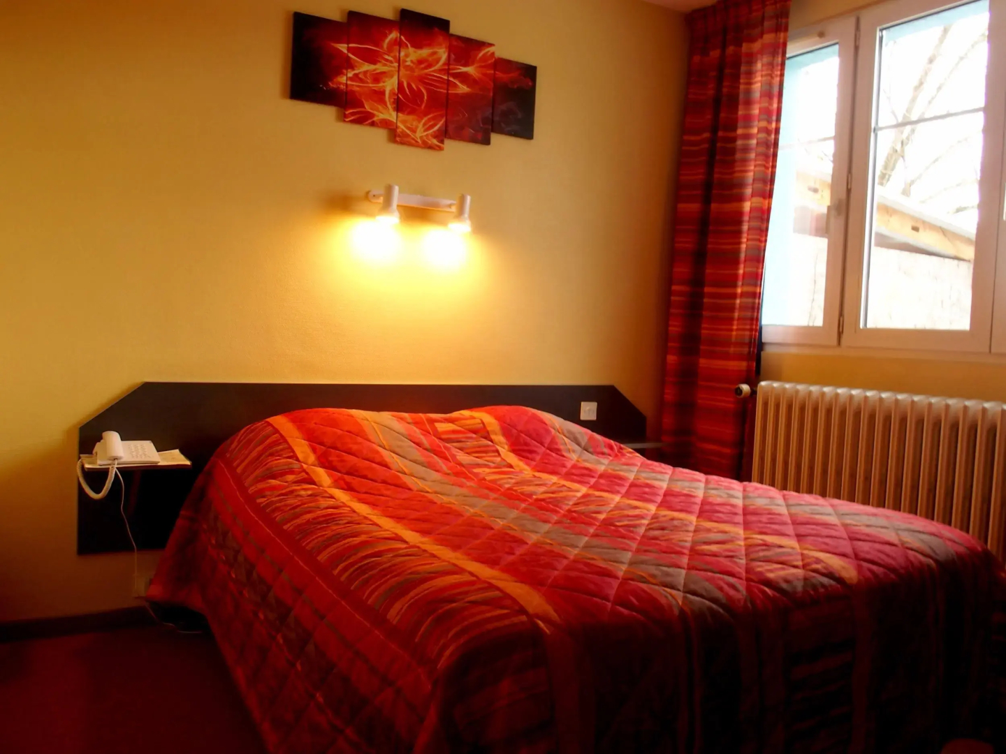 Logis Hôtel Restaurant du Cygne