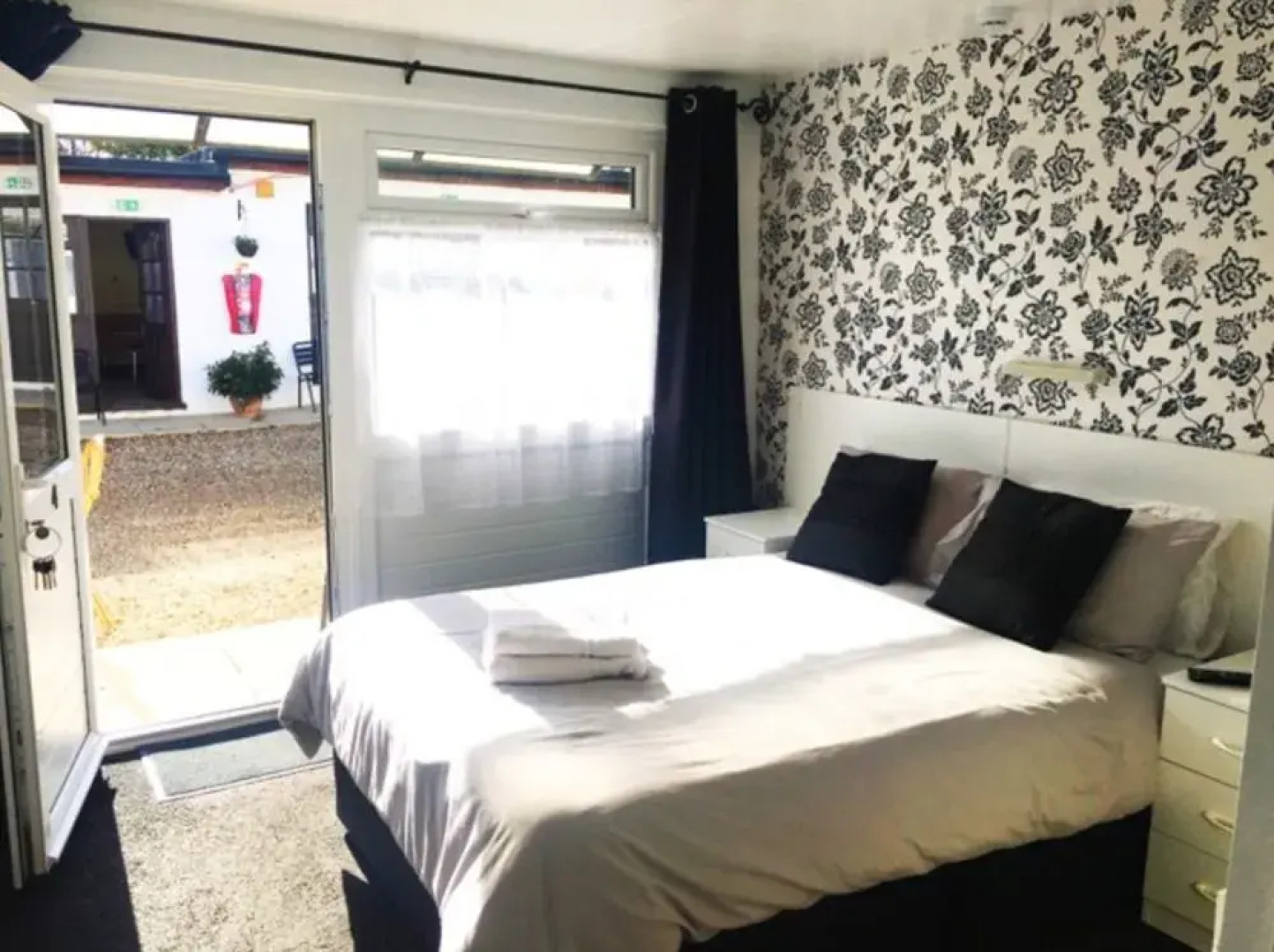 The Old Stagecoach Inn