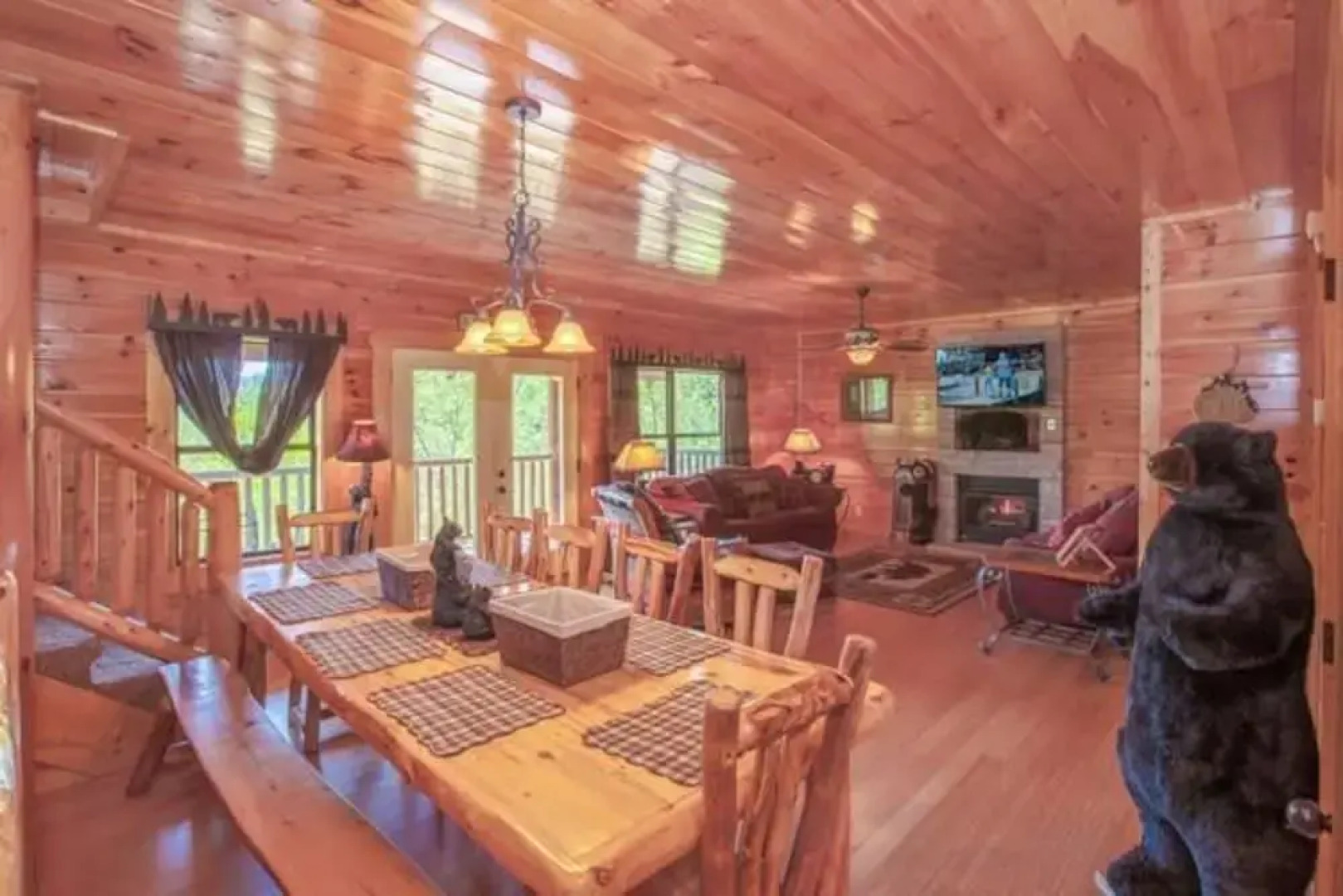 Destinys Heavenly View - Five Bedroom Cabin