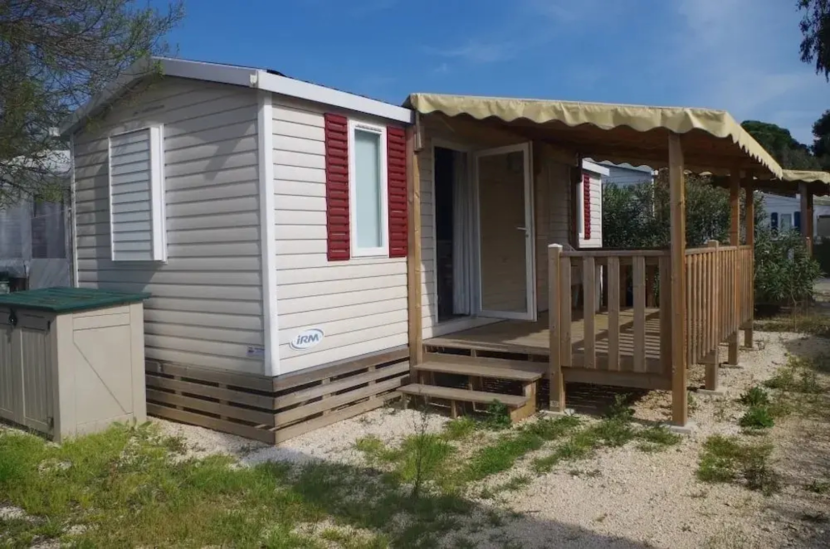 Azur Soleil - Les Pins Maritimes - Campground