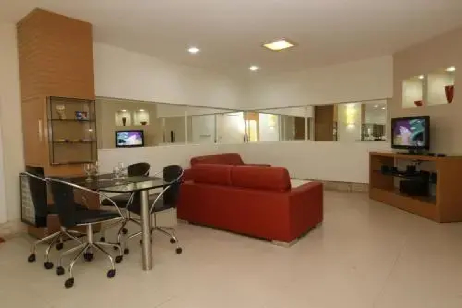 Raru's Motel Litoral Norte (Только для взрослых)