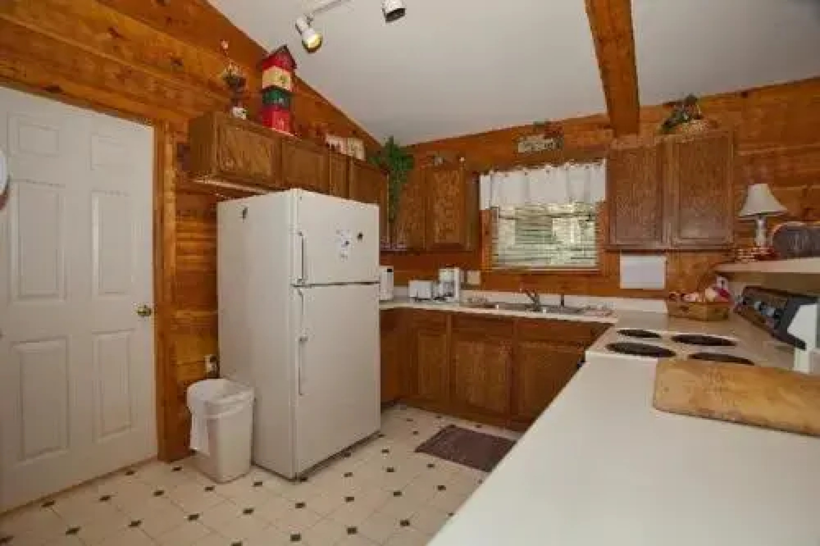 Richview - 2 Br home by RedAwning